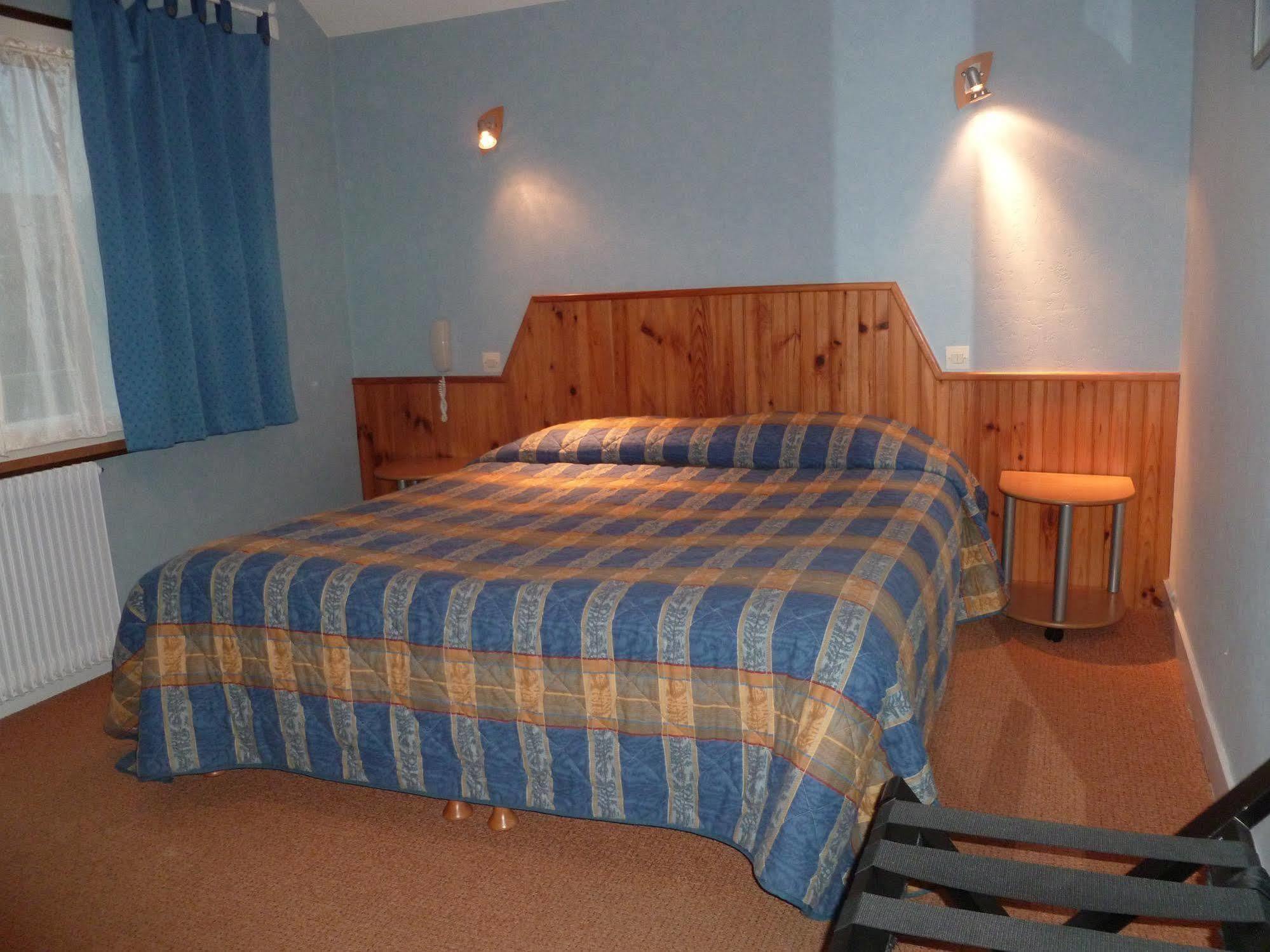 Hotel Rive Sud Шинон Екстер'єр фото